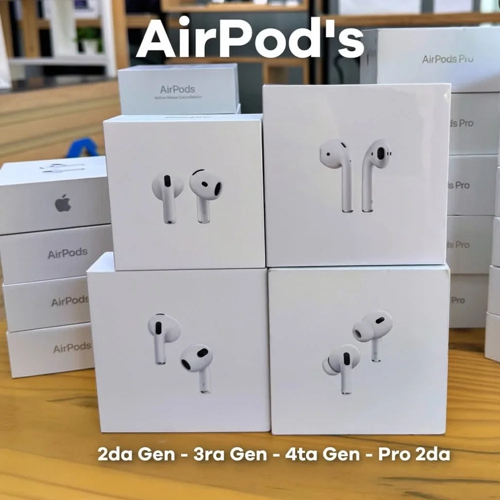Apple AirPods Wireless Earbuds - White